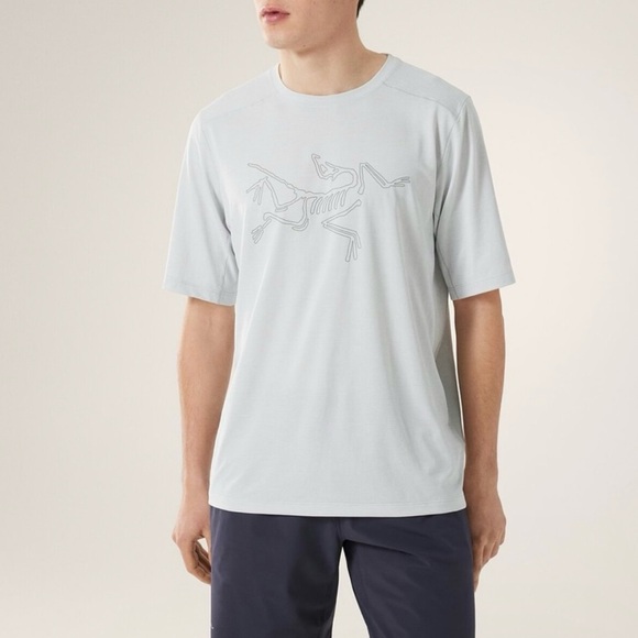 Arc'teryx Cormac Short Sleeve Logo Shirt in Atmos Heather - Picture 6 of 8